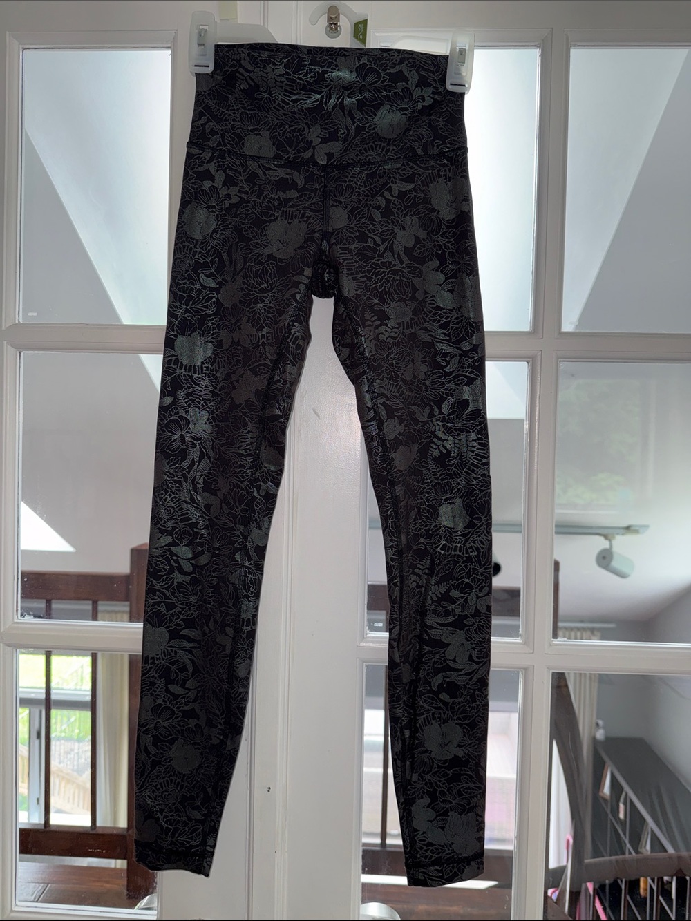 53. NWOT lululemon wunder train high rise tight 28” *foil